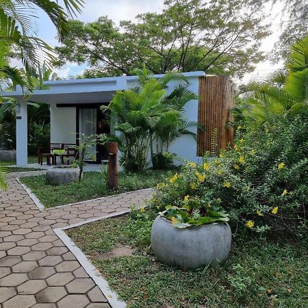 סיהאנוקוויל Sahaa Beach Resort מראה חיצוני תמונה